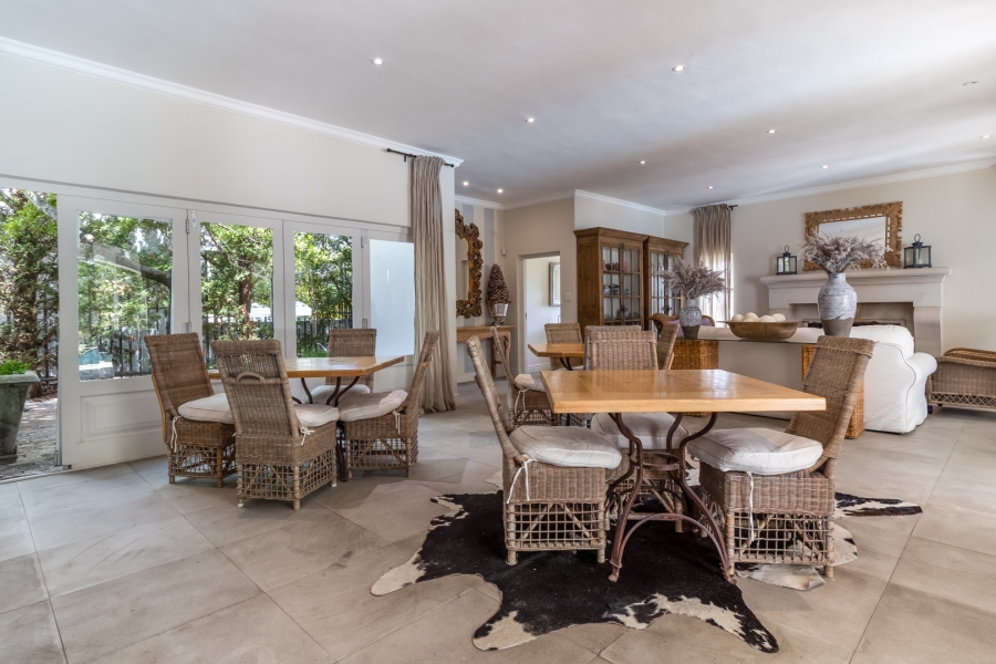 To Let 5 Bedroom Property for Rent in Franschhoek Western Cape